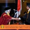 Wisuda Unpad Gel I I TA 2017-2018 Fakultas Ilmu Komunikasi oleh Rektor 042