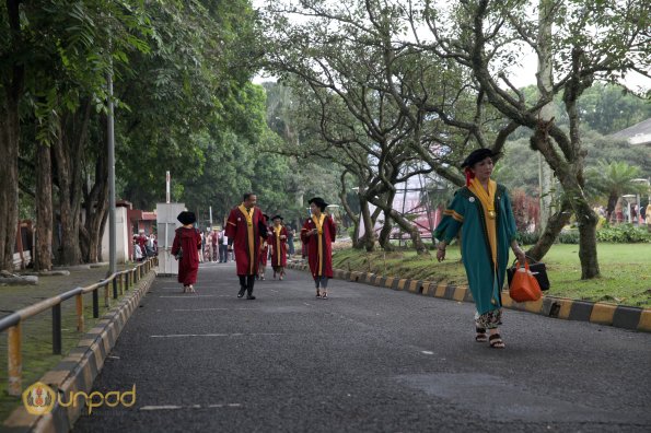 WISUDA UNPAD GEL II TA 2019-2020 SESI I 079