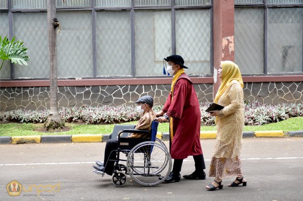 WISUDA UNPAD GEL II TA 2022-2023 LIPUTAN SESI 1 (196)