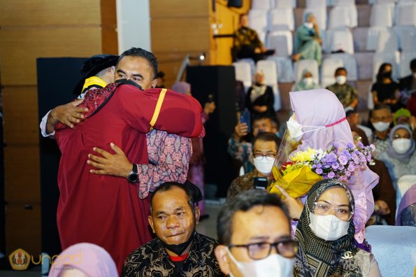 WISUDA UNPAD GEL II TA 2022-2023 LIPUTAN SESI 2 (118)