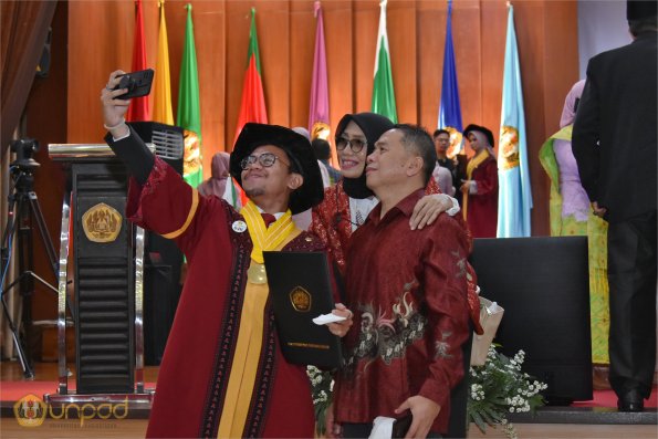 LIPUTAN WISUDA UNPAD GEL II TA 2022-2023 SESI 4 (149)