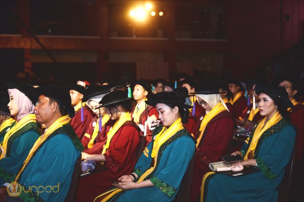 LIPUTAN WISUDA UNPAD GEL II TA 2023-2024 SESI 1 (130)