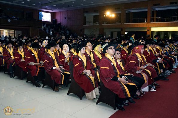 LIPUTAN WISUDA UNPAD GEL II TA 2023-2024 SESI 1 (73)