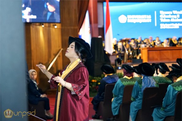 LIPUTAN WISUDA UNPAD GEL II TA 2023-2024 SESI 1 (85)