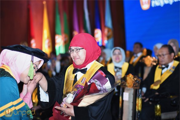 LIPUTAN WISUDA UNPAD GEL II TA 2023-2024  (134)