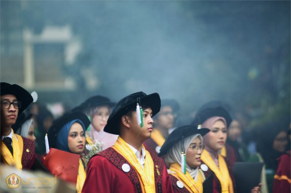 LIPUTAN WISUDA UNPAD GEL II TA 2023-2024  (142)