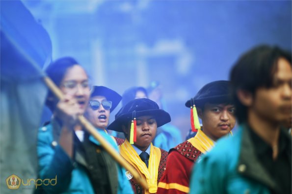 LIPUTAN WISUDA UNPAD GEL II TA 2023-2024  (147)