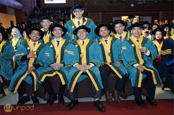 LIPUTAN WISUDA UNPAD GEL II TA 2023-2024  (50)