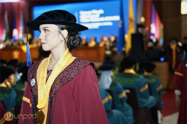 LIPUTAN WISUDA UNPAD GEL II TA 2023-2024  (68)