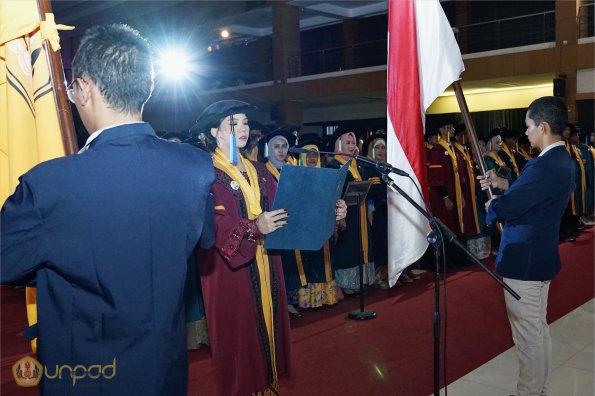 LIPUTAN WISUDA UNPAD GEL II TA 2023-2024  (72)