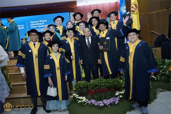 LIPUTAN WISUDA UNPAD GEL II TA 2023-2024  (83)