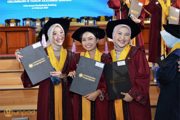 WISUDA UNPAD GEL II TA 2024-2025 (111)