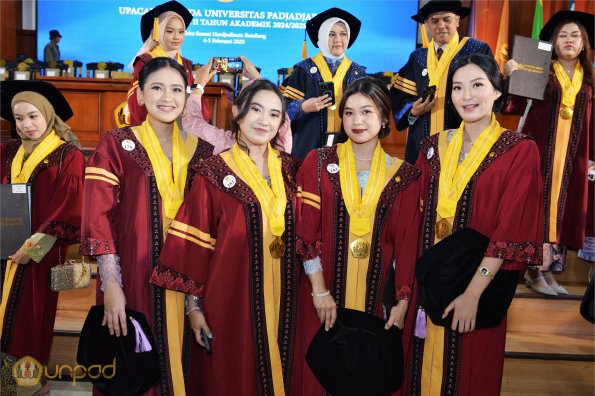 WISUDA UNPAD GEL II TA 2024-2025 (112)