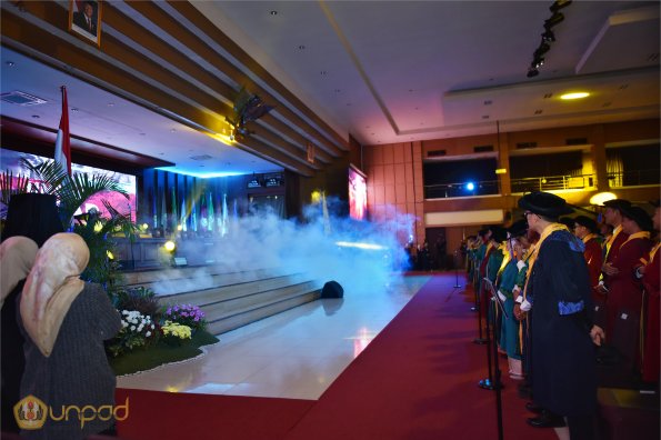 WISUDA UNPAD GEL II TA 2024-2025 (30)