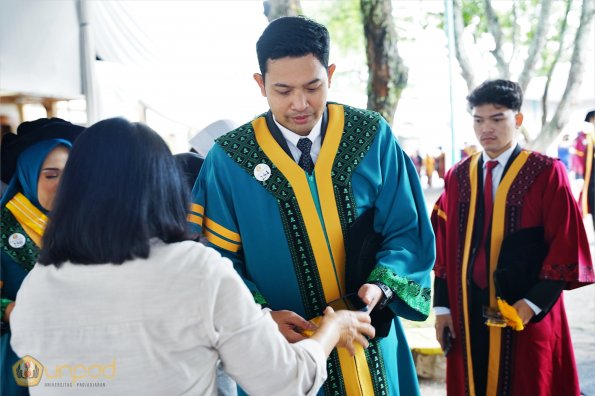 WISUDA UNPAD GEL II TA 2024-2025 (34)