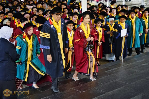 WISUDA UNPAD GEL II TA 2024-2025 (43)