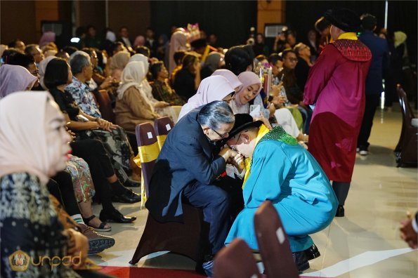 WISUDA UNPAD GEL II TA 2024-2025 (77)