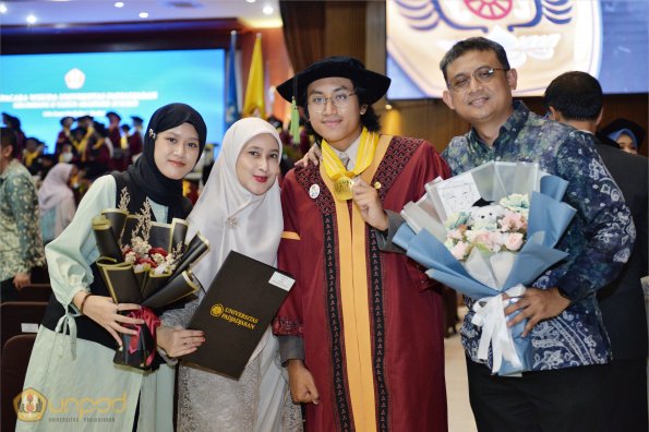 WISUDA UNPAD GEL II TA 2024-2025 (128)