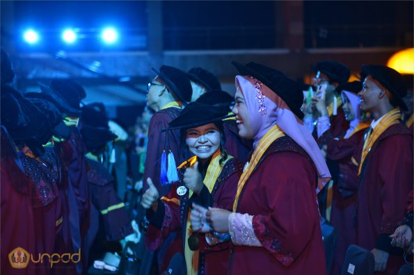 WISUDA UNPAD GEL II TA 2024-2025 (3)