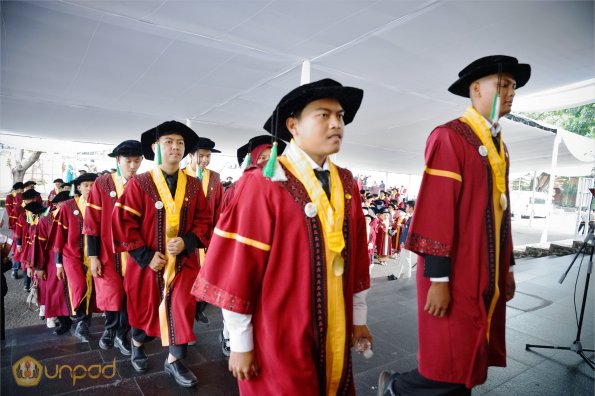 WISUDA UNPAD GEL II TA 2024-2025 (53)