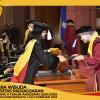 WISUDA UNPAD GEL II TA 2024 - 2025 FAKULTAS ILMU BUDAYA OLEH DEKAN (15)