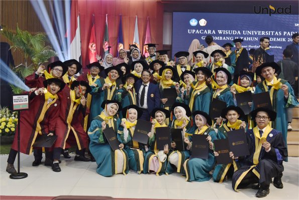 WISUDA UNPAD GEL II T.A 2025-2026 (11)