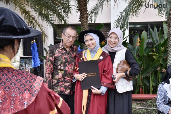 WISUDA UNPAD GEL II T.A 2025-2026 (12)