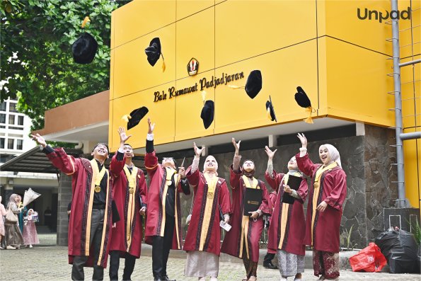 WISUDA UNPAD GEL II T.A 2025-2026 (101)