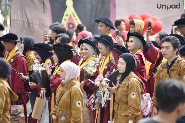 WISUDA UNPAD GEL II T.A 2025-2026 (16)