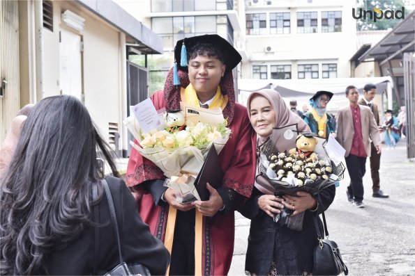 WISUDA UNPAD GEL II T.A 2025-2026 (24)