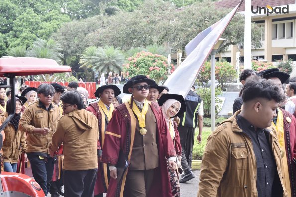 WISUDA UNPAD GEL II T.A 2025-2026 (27)
