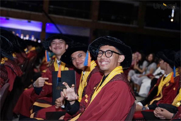 WISUDA UNPAD GEL II T.A 2025-2026 (34)