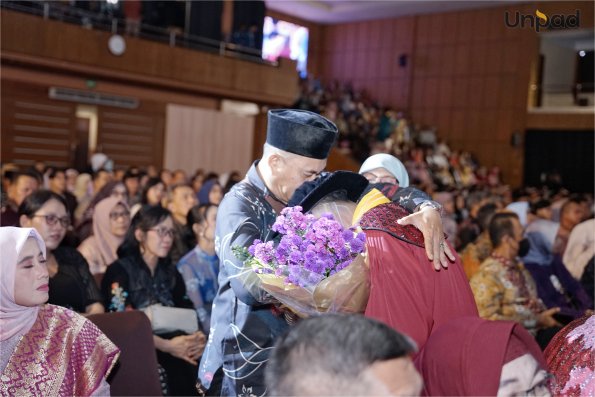WISUDA UNPAD GEL II T.A 2025-2026 (44)