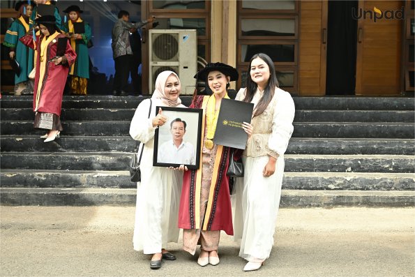 WISUDA UNPAD GEL II T.A 2025-2026 (99)