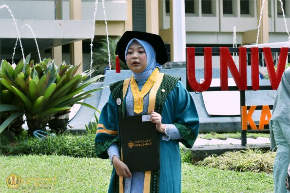 LIPUTAN WISUDA UNPAD GEL III TA 2023-2024 SESI 1 (117)