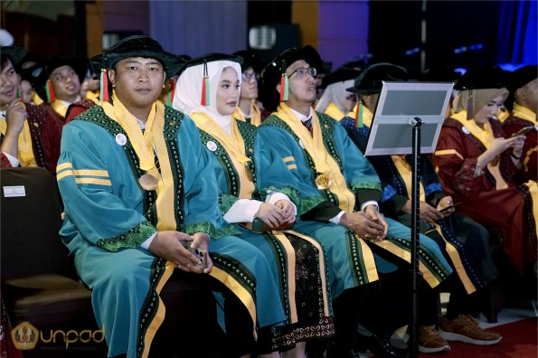 LIPUTAN WISUDA UNPAD GEL III TA 2023-2024 SESI 1 (42)