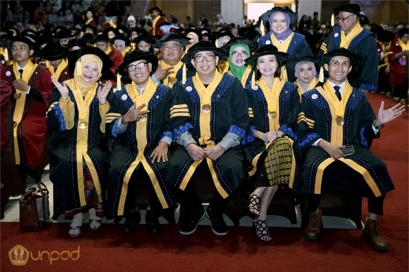 LIPUTAN WISUDA UNPAD GEL III TA 2023-2024 SESI 1 (45)