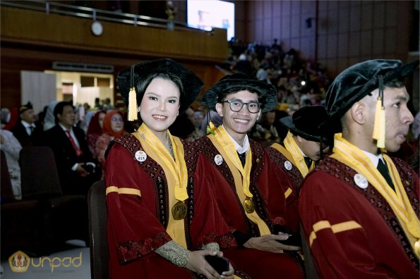 LIPUTAN WISUDA UNPAD GEL III TA 2023-2024 SESI 1 (58)