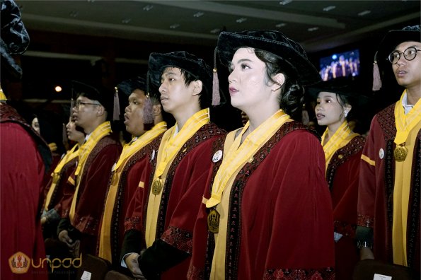 LIPUTAN WISUDA UNPAD GEL III TA 2023-2024 SESI 1 (60)