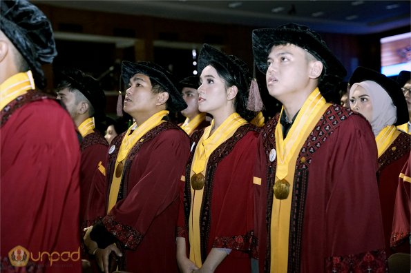 LIPUTAN WISUDA UNPAD GEL III TA 2023-2024 SESI 1 (61)