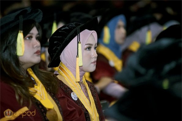 LIPUTAN WISUDA UNPAD GEL III TA 2023-2024 SESI 1 (76)