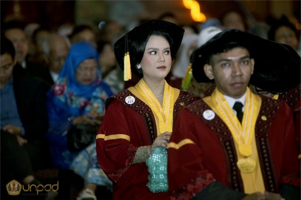 LIPUTAN WISUDA UNPAD GEL III TA 2023-2024 SESI 1 (79)