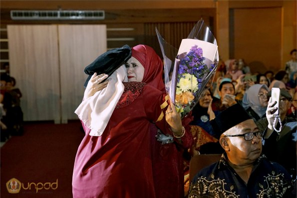 LIPUTAN WISUDA UNPAD GEL III TA 2023-2024 SESI 1 (84)