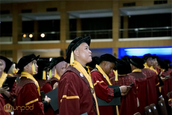 LIPUTAN WISUDA UNPAD GEL III TA 2023-2024 SESI 1 (86)