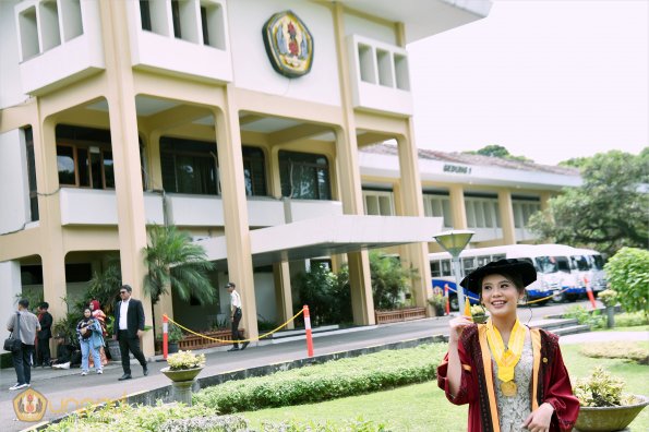 LIPUTAN WISUDA UNPAD GEL III TA 2023-2024 SESI 1 (99)