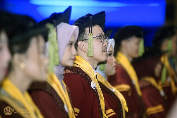 LIPUTAN WISUDA UNPAD GEL III TA 2023-2024 SESI 2 (6)