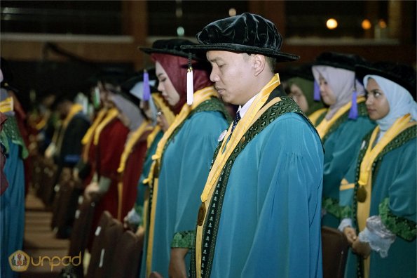 LIPUTAN WISUDA UNPAD GEL III TA 2023-2024 SESI 2 (76)