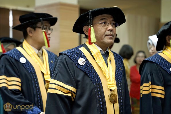 LIPUTAN WISUDA UNPAD GEL III TA 2023-2024 SESI 3 (21)