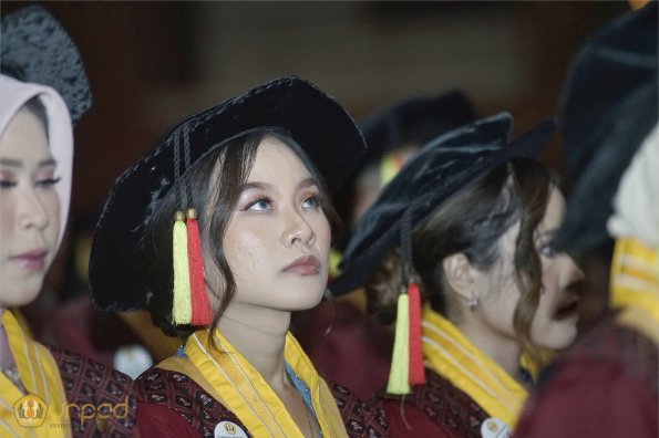 LIPUTAN WISUDA UNPAD GEL III TA 2023-2024 SESI 3 (54)