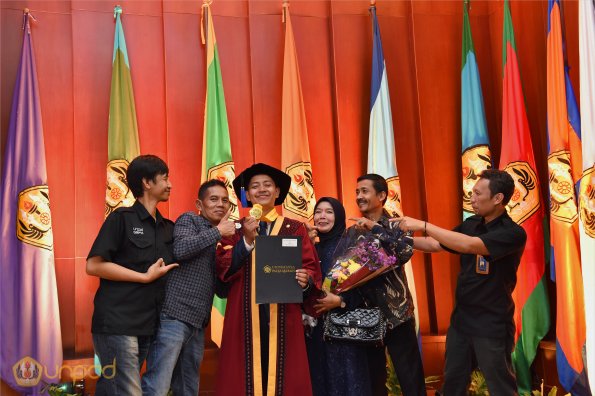 LIPUTAN WISUDA UNPAD GEL III TA 2023-2024 SESI 4 (101)